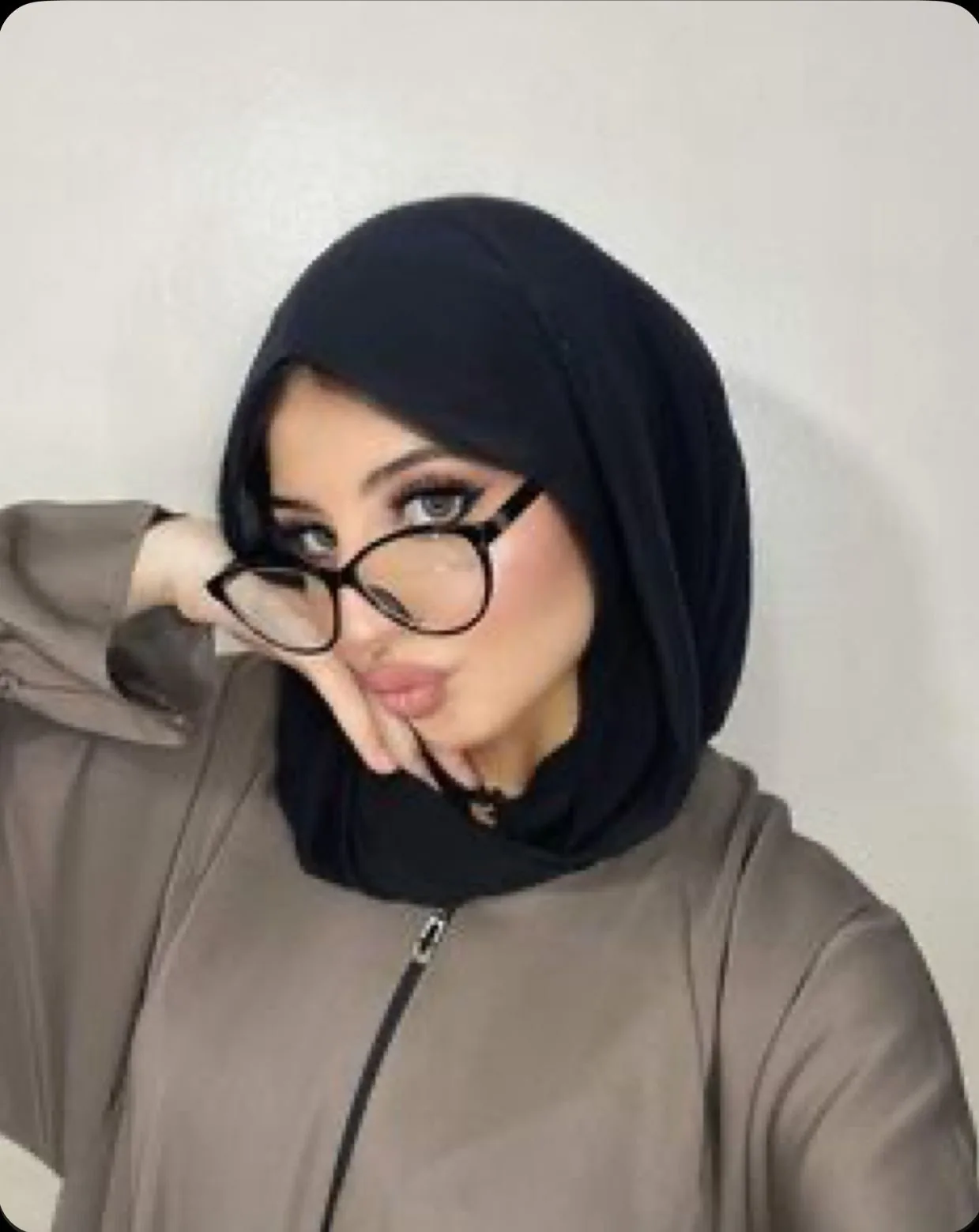 Acelya - Gaziosmanpaşa Escort