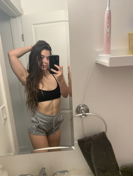 Maltepe VIP Escort Bayan Buse